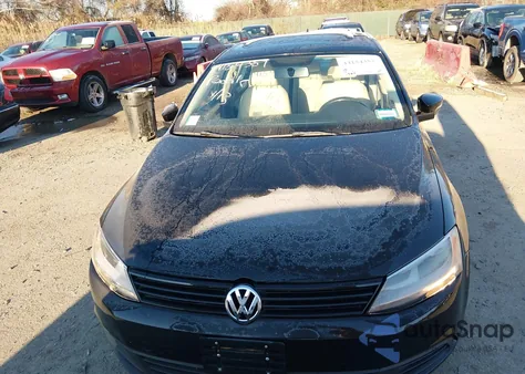 2012 Volkswagen Jetta 2.0L Tdi from USA, damaged, VIN 3VWLL7AJ1CM378461